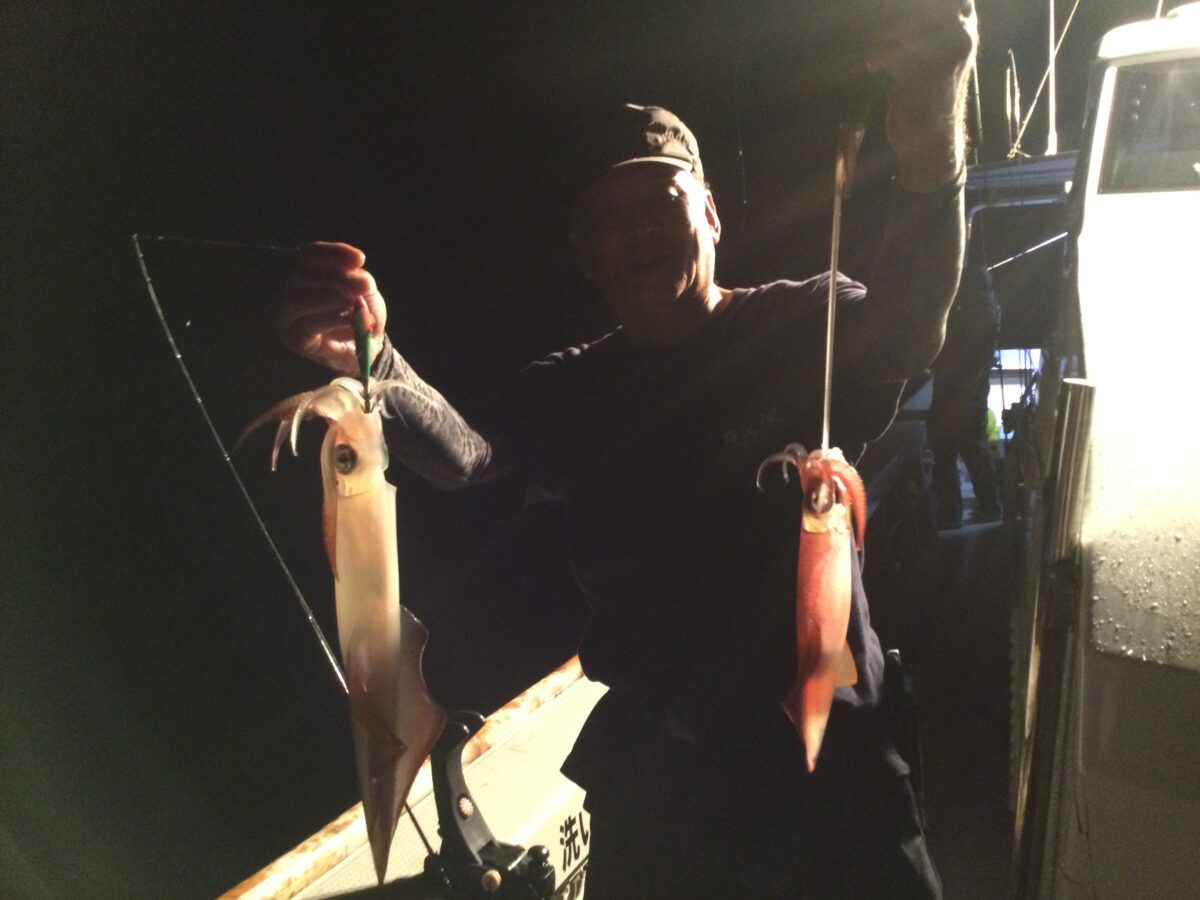 深夜イカ釣りチャーター